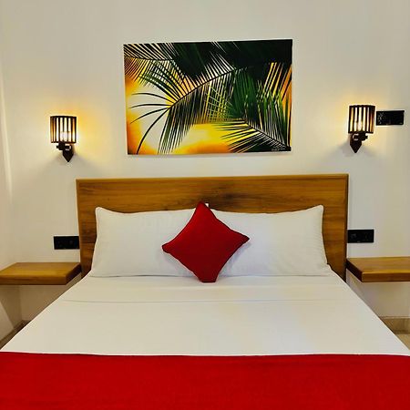 Breeze Bay Villa Диквела Екстериор снимка