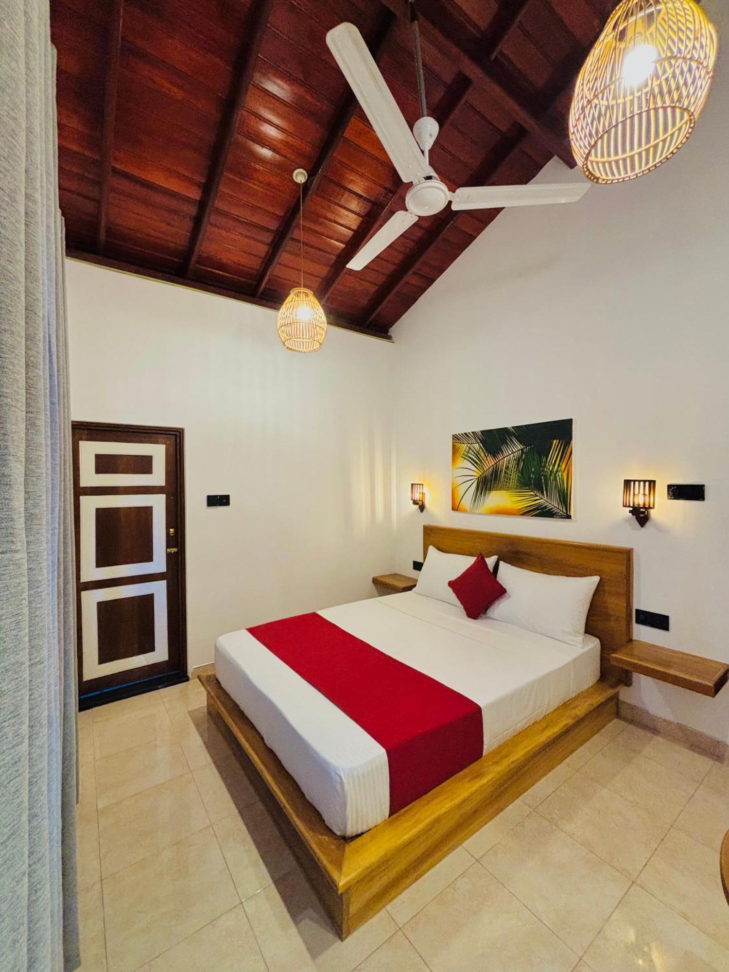 Breeze Bay Villa Диквела Екстериор снимка