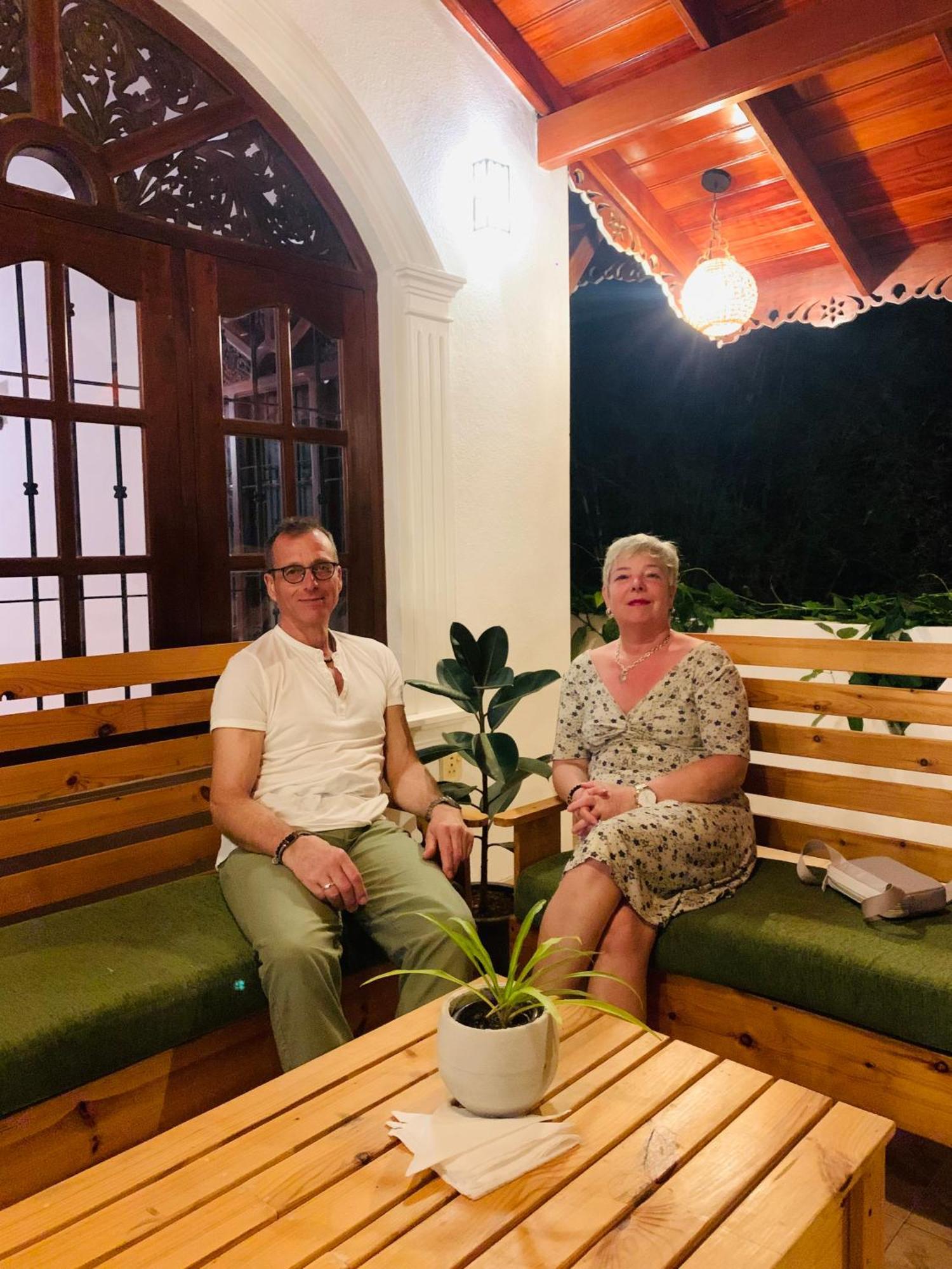 Breeze Bay Villa Диквела Екстериор снимка