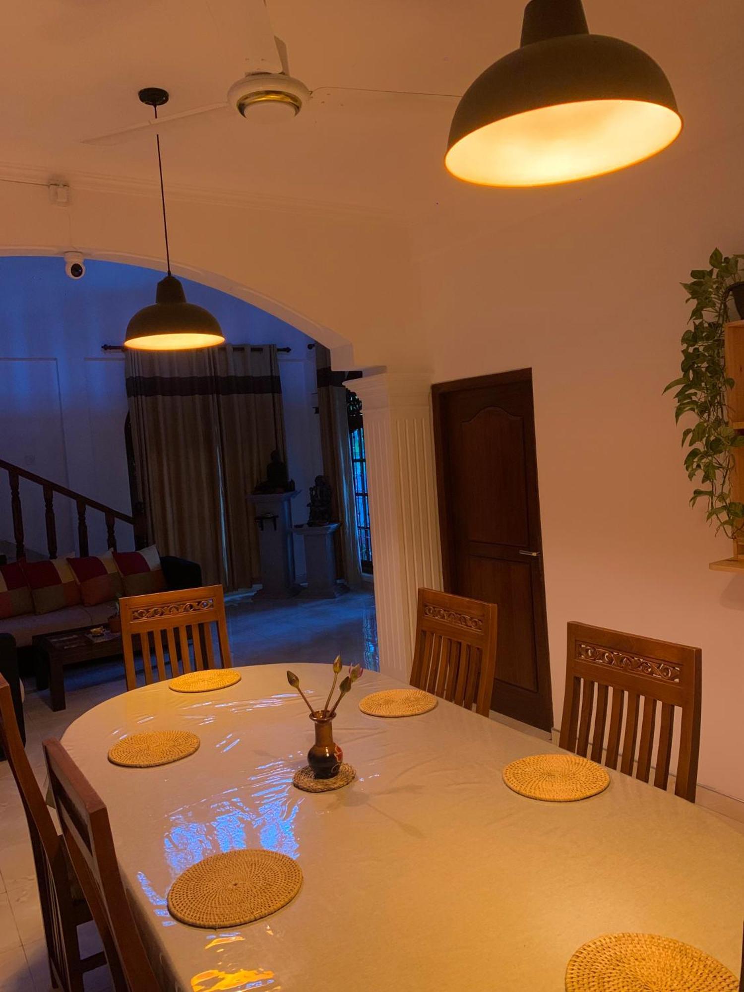 Breeze Bay Villa Диквела Екстериор снимка